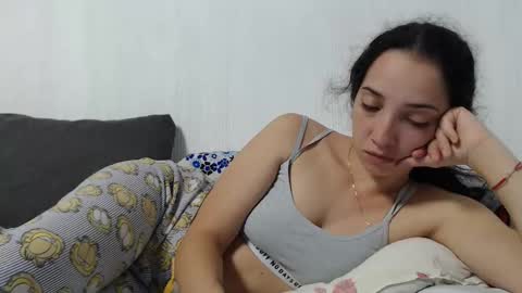 Miia online show from September 29, 2025, 1:00 am