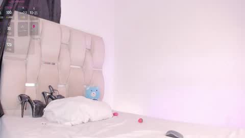  Natalie   online show from October 14, 2025, 6:36 am