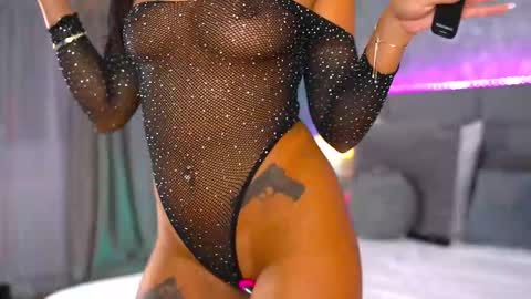 nataliedelices online show from November 1, 2025, 7:38 pm