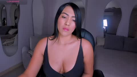 Snapshot of natalielewis_ chatting on June 2, 2026, 11:45 am Natalie Lewis online show from June 2, 2026, 11:45 am