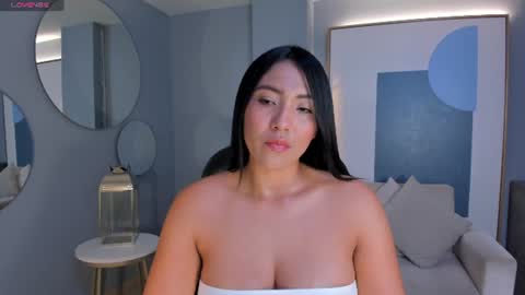 Snapshot of natalielewis_ chatting on July 14, 2026, 10:54 am Natalie Lewis online show from July 14, 2026, 10:54 am
