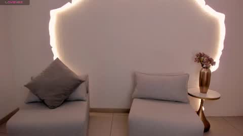 Snapshot of natalielewis_ chatting on July 21, 2026, 11:01 am Natalie Lewis online show from July 21, 2026, 11:01 am