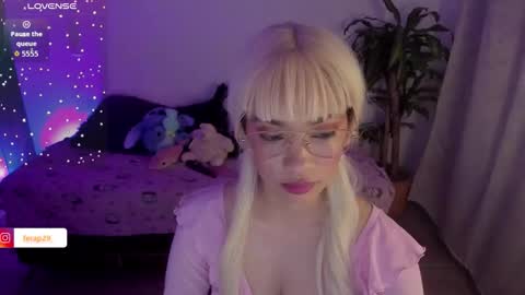 MissNatis online show from December 23, 2025, 1:36 am
