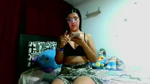 Snapshot of nataly_2908 chatting on June 9, 2026, 5:52 am nataly_2908 online show from June 9, 2026, 5:52 am