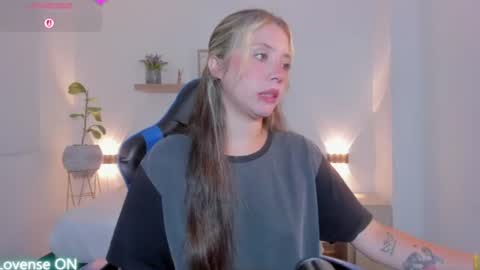 Nataly online show from July 5, 2026, 1:56 am