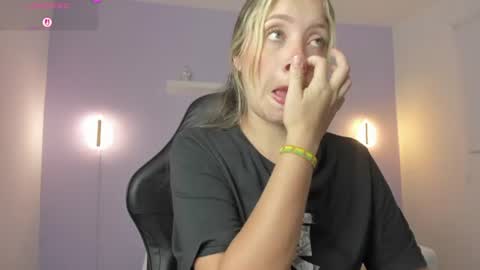 Nataly online show from July 30, 2026, 7:57 pm