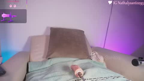 nataly_santoz online show from May 15, 2026, 2:40 am