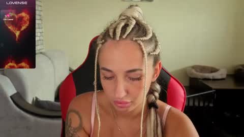 Snapshot of natalyfreman chatting on July 25, 2026, 10:24 am Nataly online show from July 25, 2026, 10:24 am