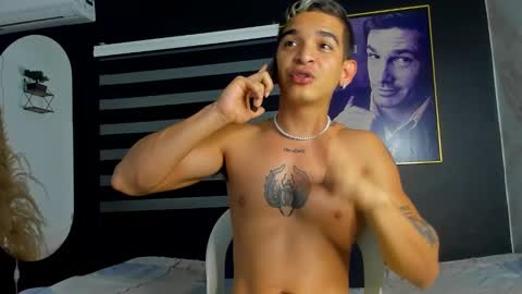 natan_77 online show from February 22, 2025, 1:02 pm