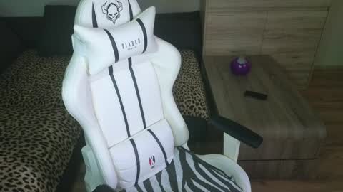 Natalli online show from December 25, 2024, 6:19 pm