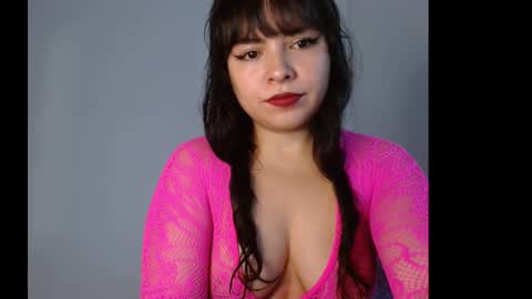 Natasha online show from September 9, 2025, 11:10 am