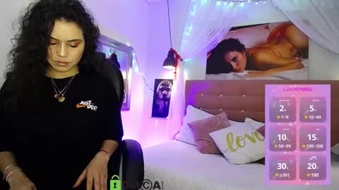 Snapshot of natasha__jackson chatting on February 10, 2025, 2:05 pm natasha online show from February 10, 2025, 2:05 pm