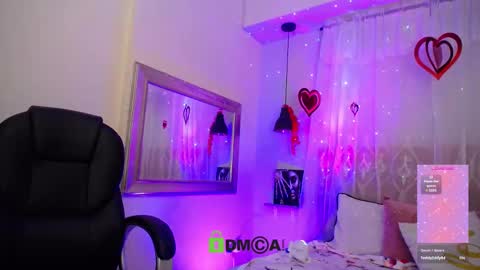 Snapshot of natasha__jackson chatting on March 7, 2025, 1:40 pm natasha online show from March 7, 2025, 1:40 pm