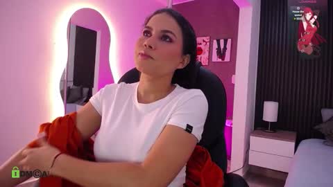 Snapshot of natasha__jackson chatting on October 20, 2025, 2:06 pm natasha online show from October 20, 2025, 2:06 pm