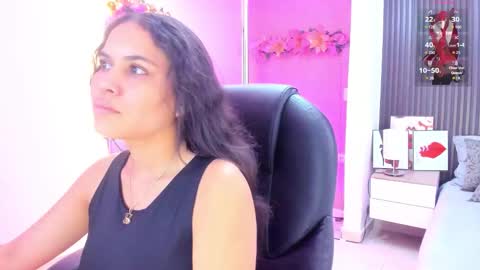 Snapshot of natasha__jackson chatting on December 18, 2025, 12:33 pm natasha online show from December 18, 2025, 12:33 pm