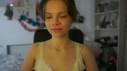 natasha__malkova online show from December 15, 2025, 9:13 am