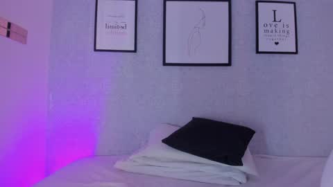  Natasha  online show from January 17, 2025, 12:52 pm