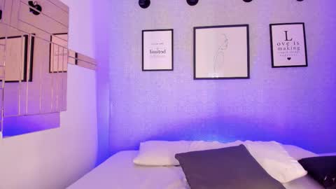  Natasha  online show from December 19, 2025, 12:34 pm