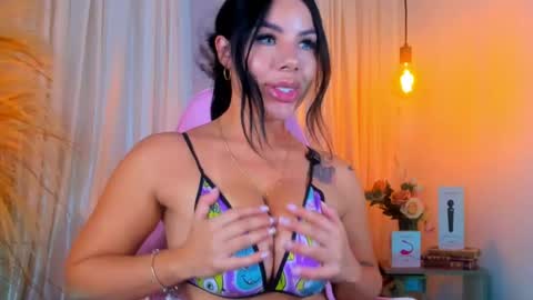       online show from April 19, 2026, 7:05 pm