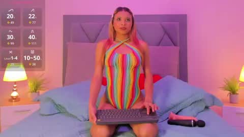 natashaa_vega online show from June 18, 2026, 7:18 pm