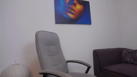 natashaboobs online show from December 10, 2024, 10:38 am