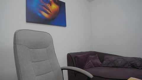 natashaboobs online show from February 6, 2025, 9:43 am