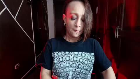 Natasha Mason online show from February 5, 2025, 11:44 am