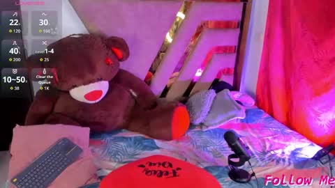 Natasha online show from September 10, 2025, 2:22 am