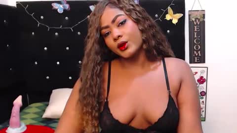 natashasexxy__ online show from February 13, 2025, 10:44 am