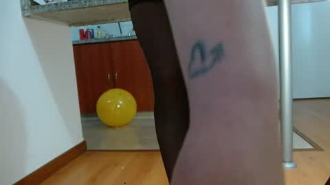 nath_dawson online show from January 11, 2025, 10:18 pm