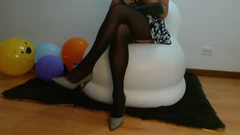 nath_dawson online show from January 20, 2025, 10:37 pm