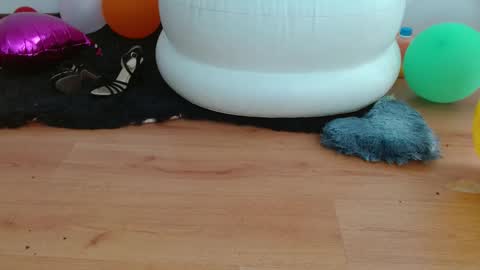 nath_dawson online show from February 15, 2025, 2:11 pm