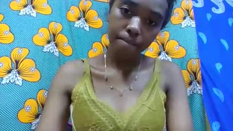 Snapshot of nathaaldy chatting on May 5, 2026, 10:12 am nathaaldy online show from May 5, 2026, 10:12 am