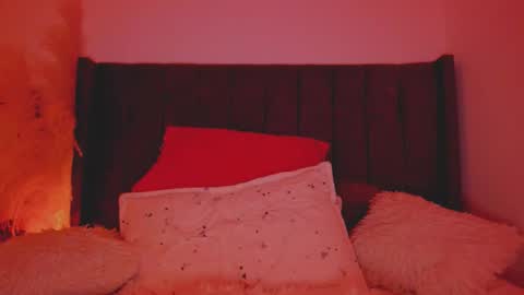 Nataly independent model dont forget to leave your like that will help me grow as a model online show from February 13, 2026, 4:30 am