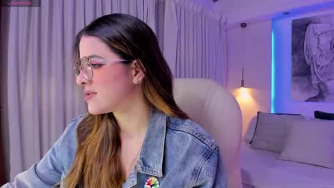 NATHALIE online show from April 21, 2026, 11:05 am