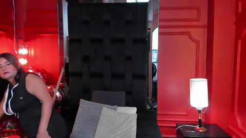 nathalie rossel online show from February 14, 2025, 1:34 am