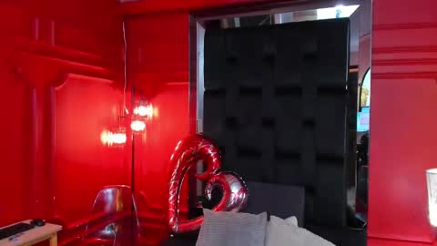 nathalie rossel online show from February 16, 2025, 12:30 am