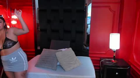 nathalie rossel online show from February 23, 2025, 1:13 am