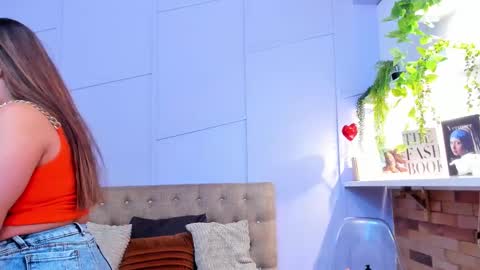 nathalie rossel online show from October 11, 2025, 6:50 pm