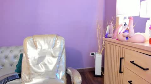 nathalie rossel online show from February 12, 2026, 6:58 pm