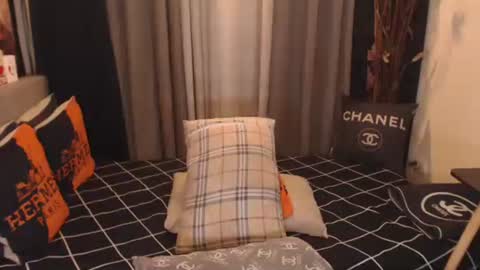 Goddess Nathalie online show from September 23, 2025, 7:33 am