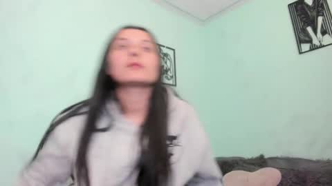 Nathaly online show from December 15, 2025, 11:20 pm