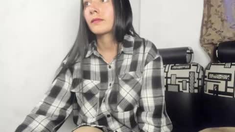 Snapshot of nathaly_love96 chatting on April 30, 2026, 11:09 pm Nathaly online show from April 30, 2026, 11:09 pm