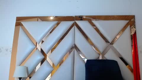 nathaly low online show from April 1, 2026, 12:50 pm