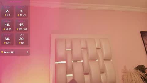        online show from November 25, 2025, 9:09 am