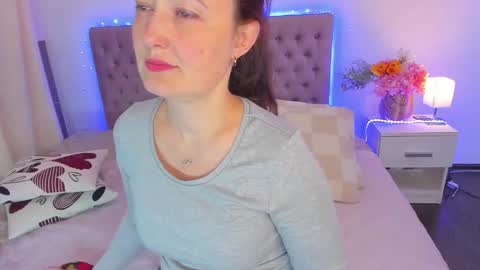 NathalyStars online show from April 14, 2026, 12:22 pm