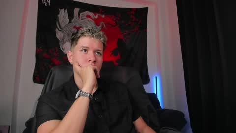 Snapshot of nathan_blake_ chatting on May 8, 2026, 6:46 pm Nathan online show from May 8, 2026, 6:46 pm