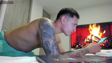 Snapshot of nathan_gross chatting on April 7, 2026, 12:11 am nathan_gross online show from April 7, 2026, 12:11 am