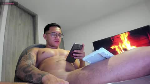 Snapshot of nathan_gross chatting on April 21, 2026, 1:42 am nathan_gross online show from April 21, 2026, 1:42 am