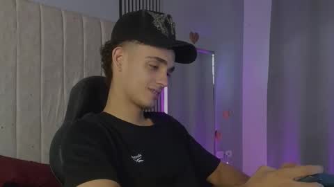 nathan_shimmer online show from January 5, 2026, 10:02 pm